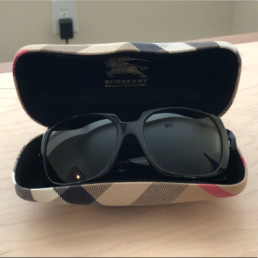 Burberry sunglasses